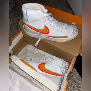 Nike blazer mid
